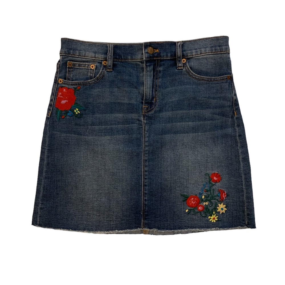 J.Crew denim skirt. With Embroidery. Size 4.